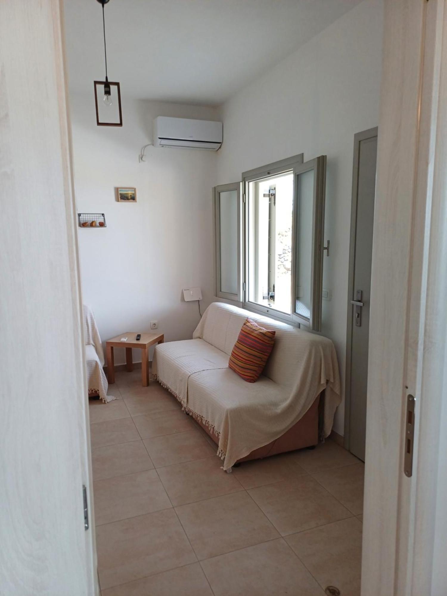 Villa 'Irene' Cycladic House With Sunrise And Sea View! Foinikiá Esterno foto