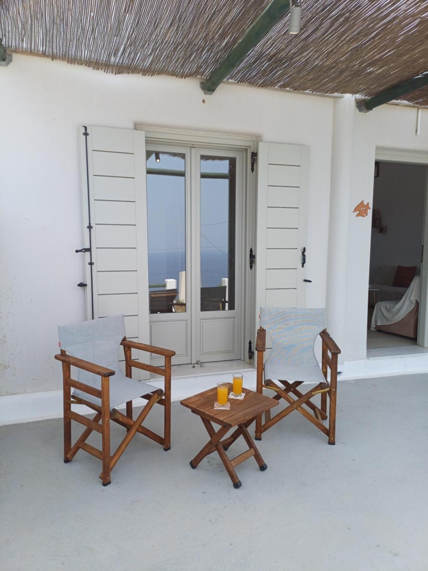 Villa 'Irene' Cycladic House With Sunrise And Sea View! Foinikiá Esterno foto