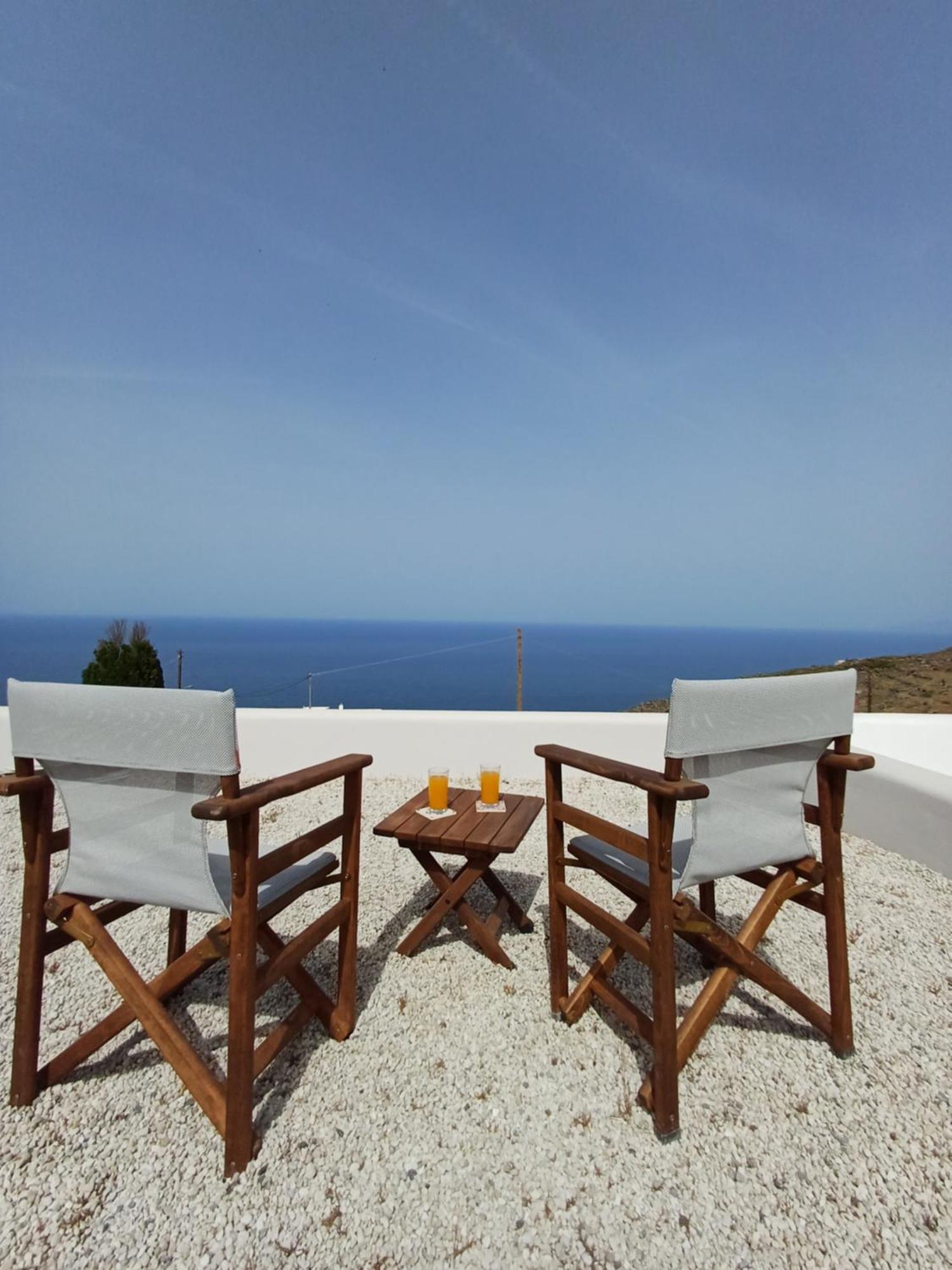 Villa 'Irene' Cycladic House With Sunrise And Sea View! Foinikiá Esterno foto